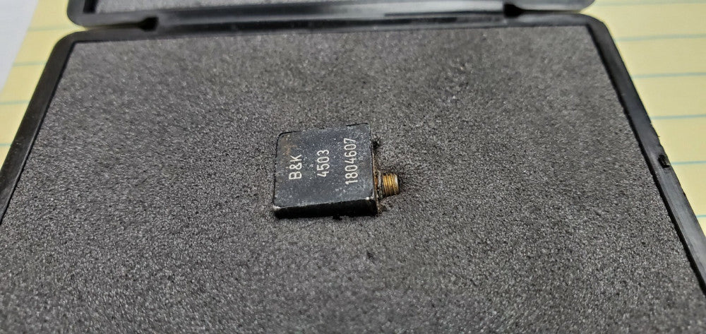 BRUEL KJAER 4503 PIEZOELECTRIC ACCELEROMETER CALIBRATED S/N 184607 [OF23]