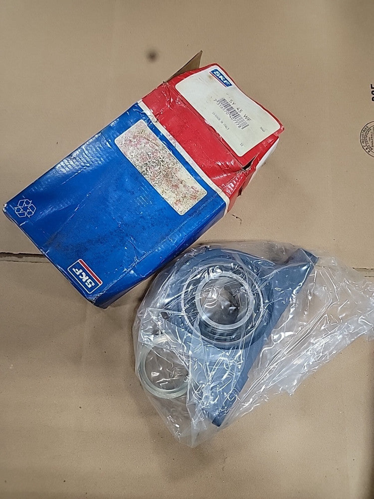 SY 45 WF  SKF  BALL PILLOW BLOCK NEW