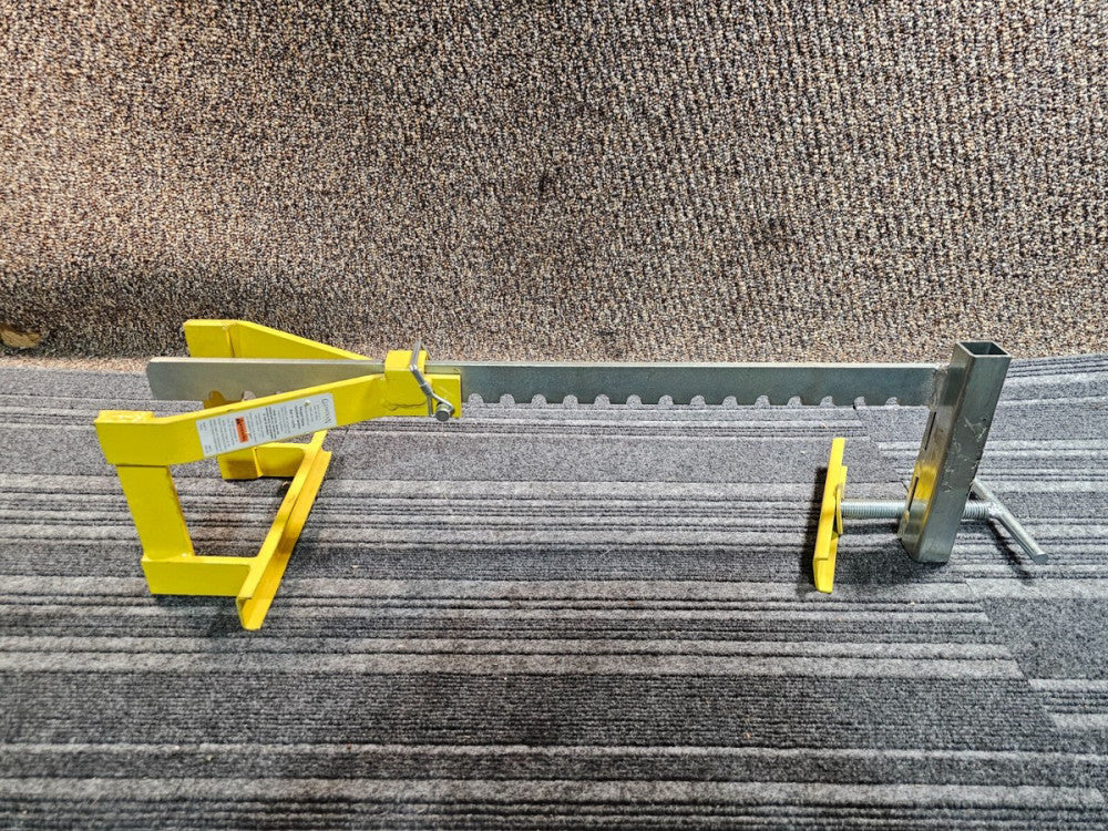 Guardian Fall Protection 15170 Parapet Clamp Guardrail System Steel Construction