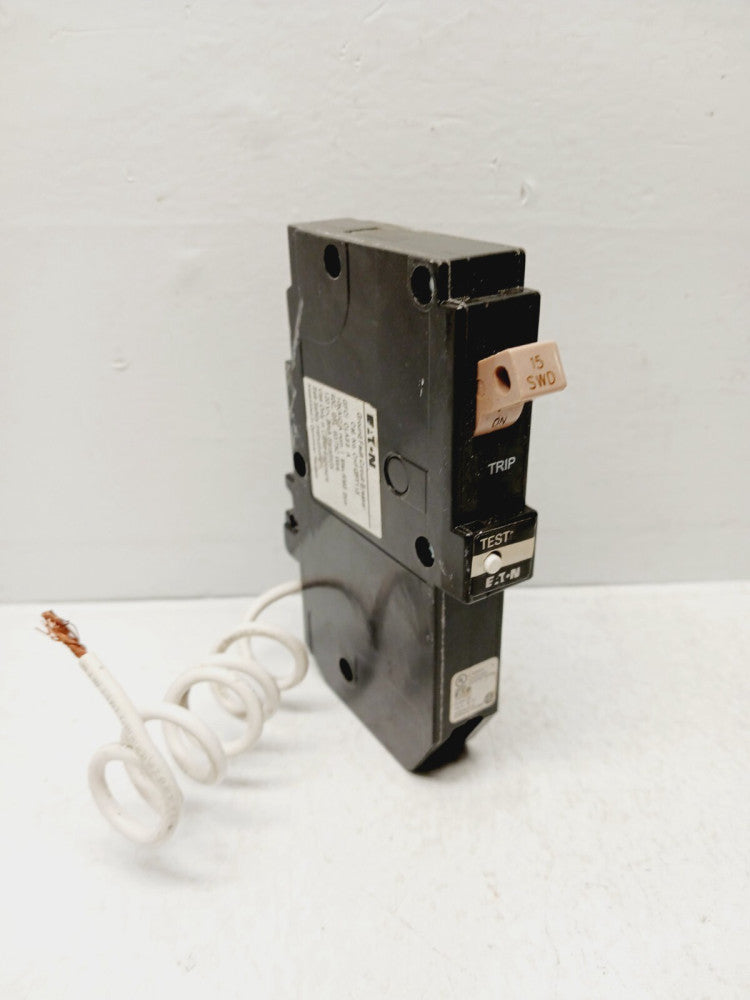 EATON CHFGFT115 15 AMP GROUND FAULT CIRCUIT BREAKER 1 POLE 120 VAC