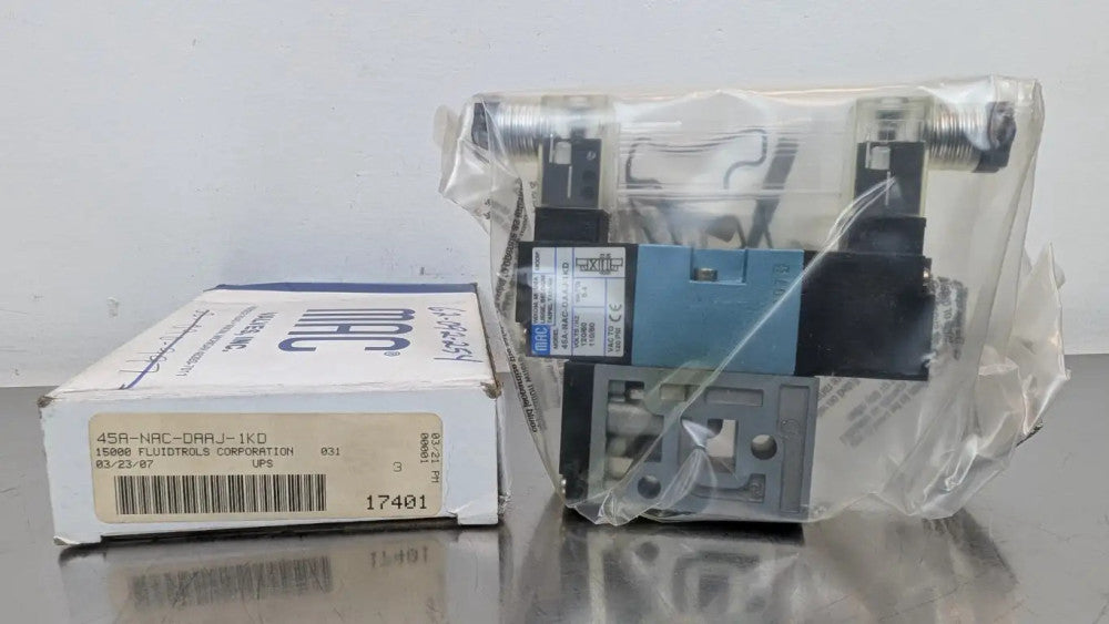 MAC 45A-NAC-DAAJ-1KD Solenoid Valve 120PSI 110/120VAC 5.4W