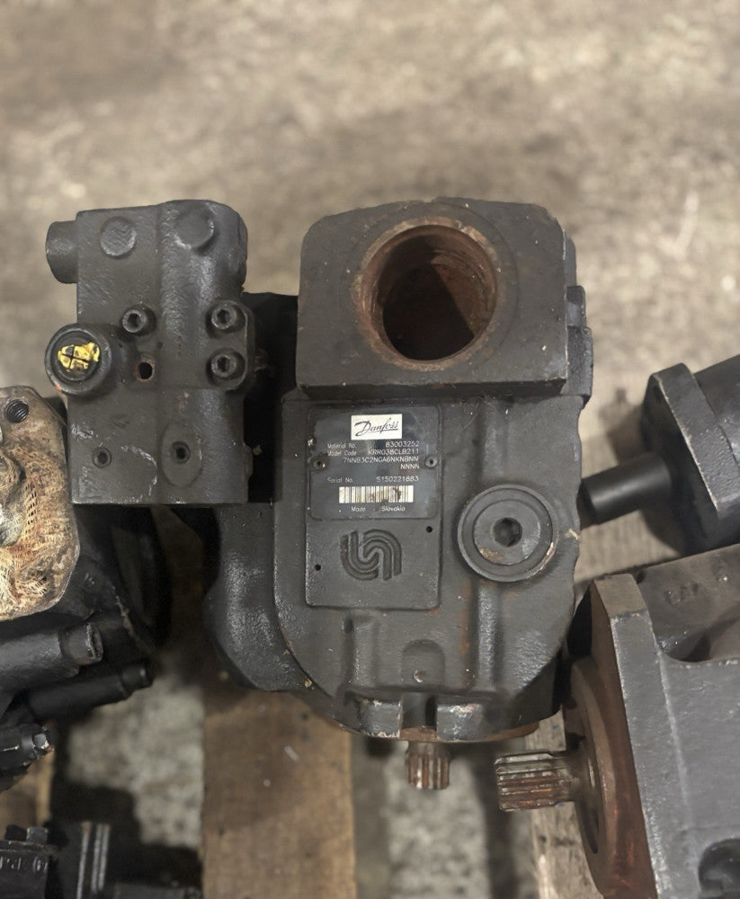 REMAN Sauer Danfoss Hydraulic Piston Pump KRR038CLB2117NNB3C2NGA6NKNBNNNNNN