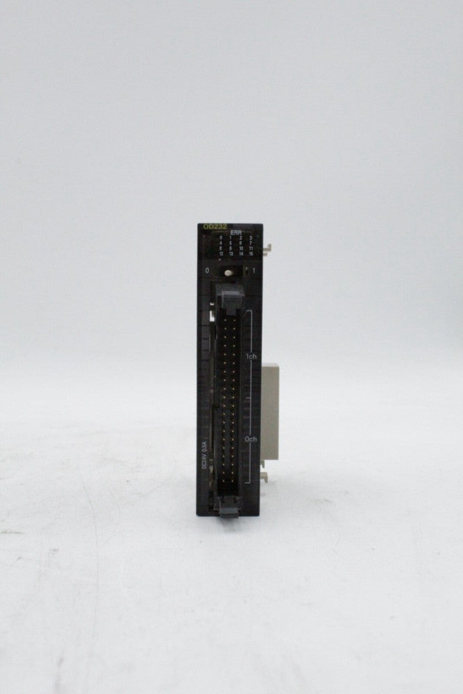 Omron CJ1W-OD232 Output Module