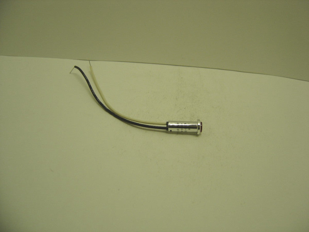 CMLW 6330-302-505R RED INDICATOR LIGHT WITH 6" WIRE LEAD 2.5V 40MA-MAX. NNB