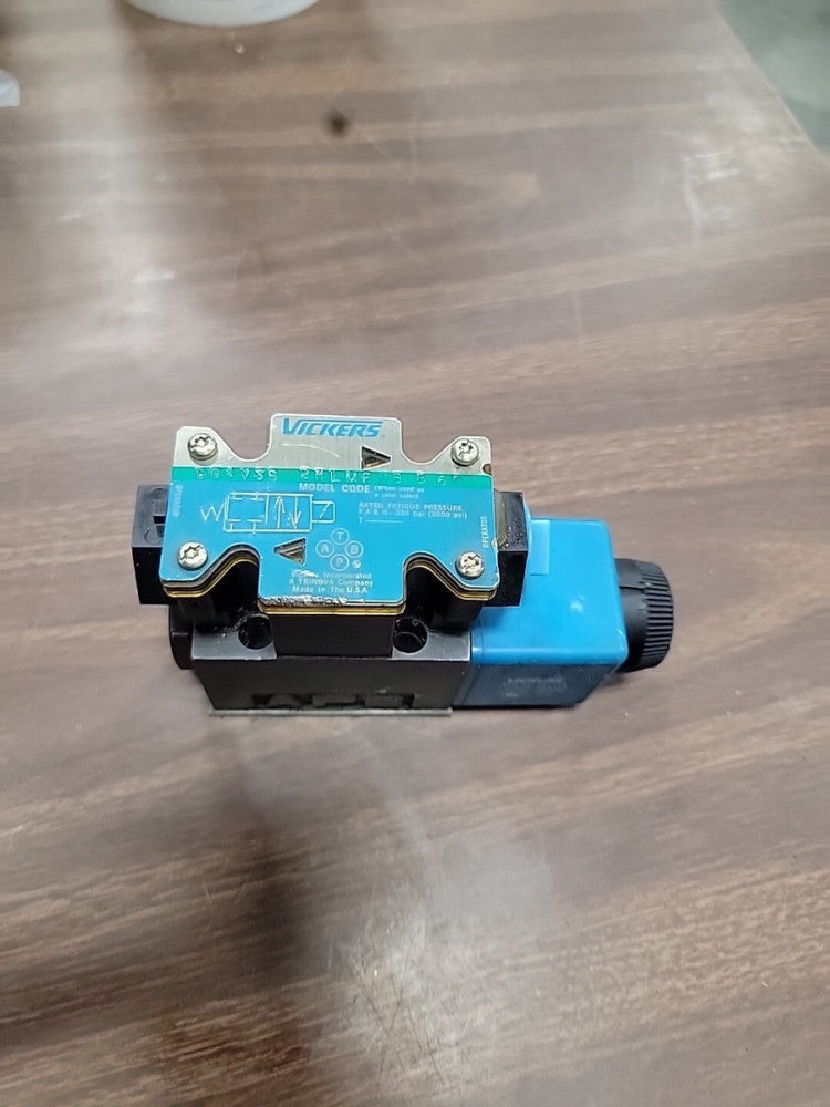Eaton/Vickers DG4V-3S-2BL-M-FW-B5-60 Reversible Hydraulic Directional Valve 120V