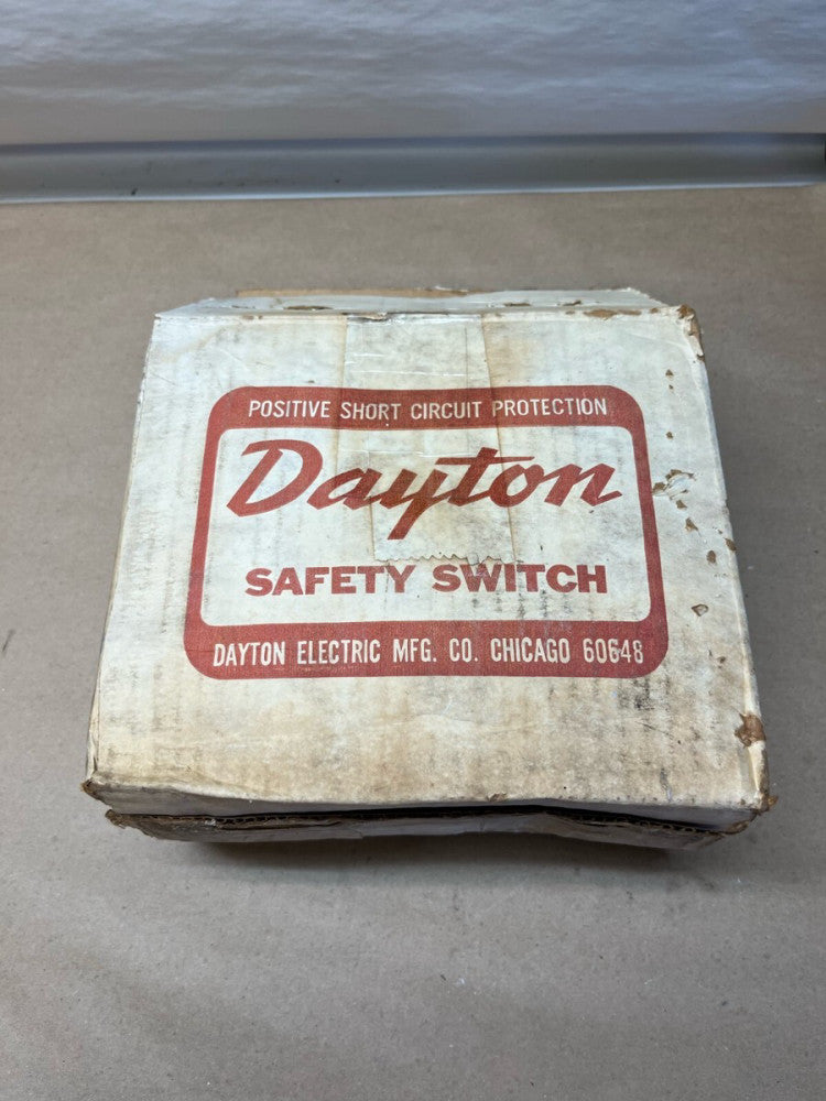 Dayton 4X455 Safety Switch 30Amp 240VAC