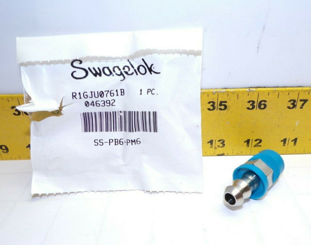 NEW SWAGELOK 3/8" MNPT x 1/2" HOSE PUSH-ON HOSE END CONNECTION  SS-PB6-PM6