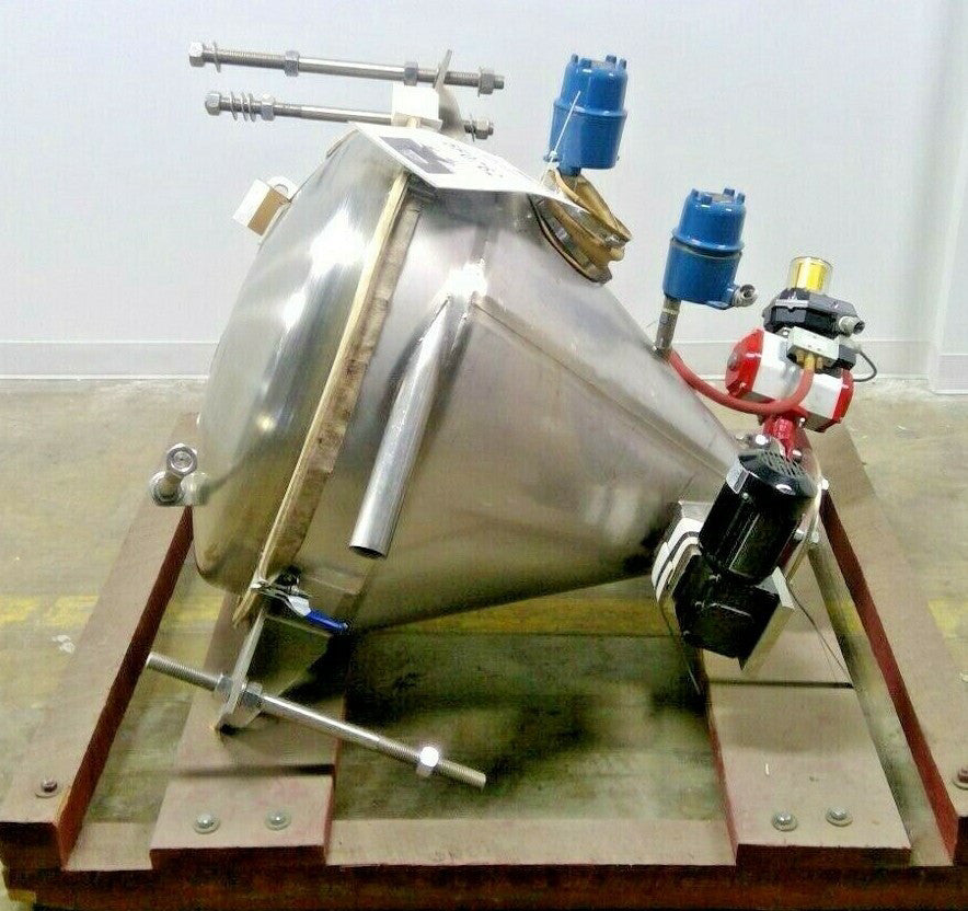 Stainless Steel Conical Feed Hopper w/Dome Cover, 6" Butterfly Discharge Valve