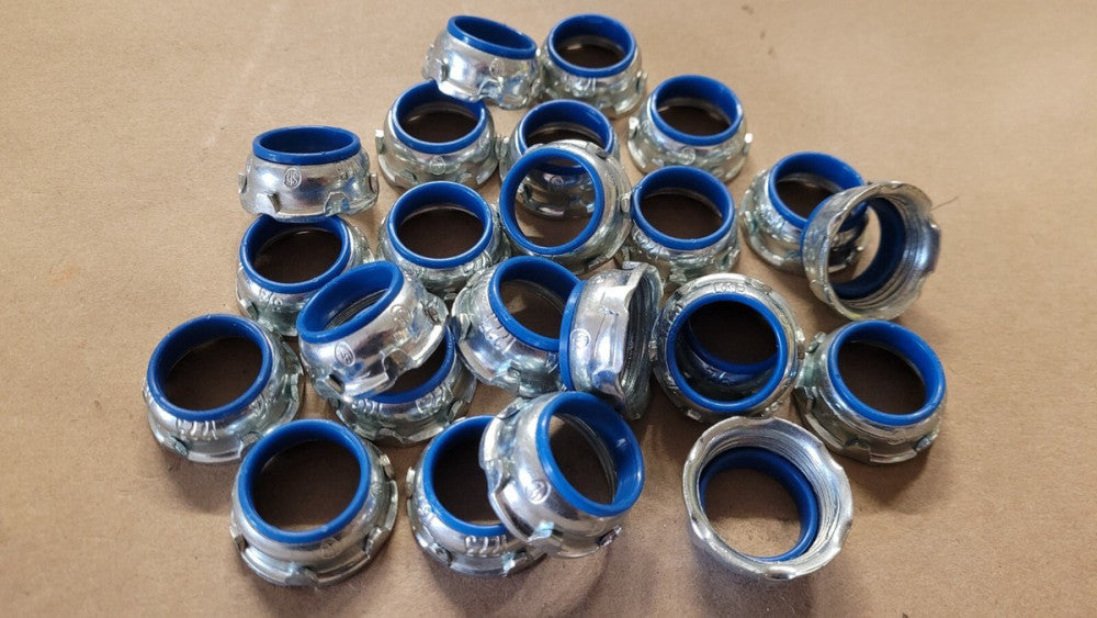 Lot Of 24 Thomas & Betts 1223 3/4" Insulated Bushings