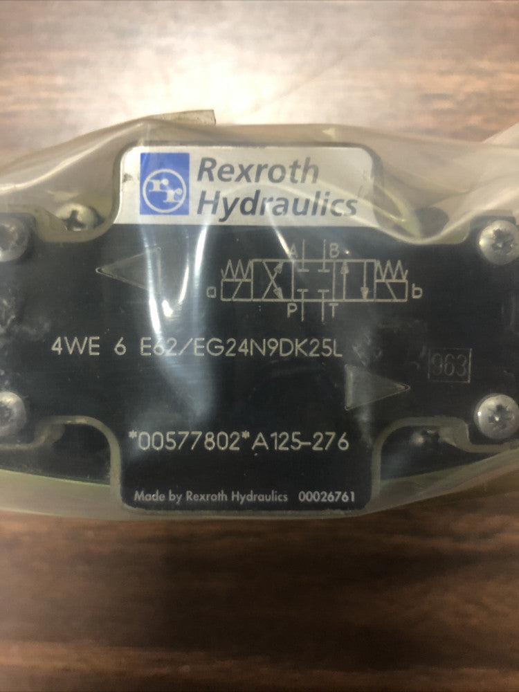 REXROTH Hydraulic Double Solenoid Valve R900577802 (4WE6E62/EG24N9DK25L) NOS
