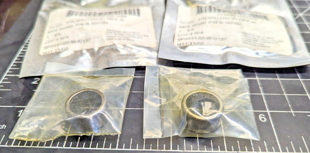 B-107 OH TORRINGTON New Needle Bearing [B7BC] 
