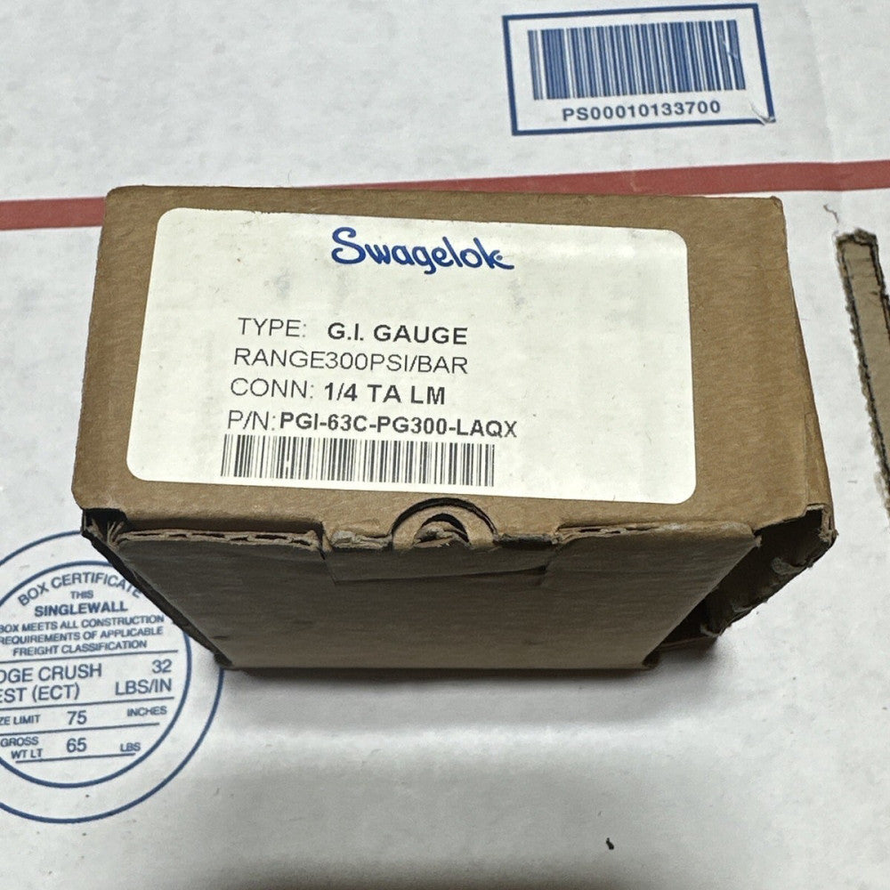 New Swagelok PGI-63C-PG300-LAQX Gauge 0-300psi 2.5" Dial 1/4"