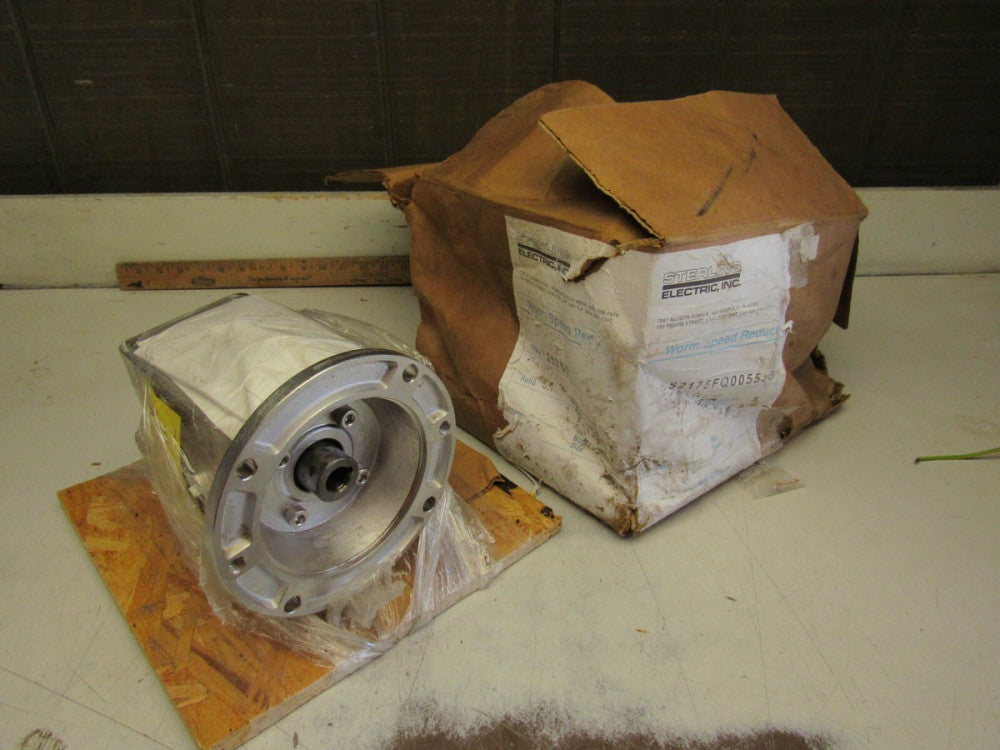 STERLING ELECTRIC S2175FQ005565 INPUT RPM:1750 INPUT HP:1.703 RATIO:5:1 NIB !!