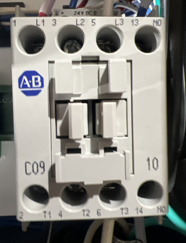 Allen-Bradley 100-C09E10 Series A Contactor. Nos Surplus