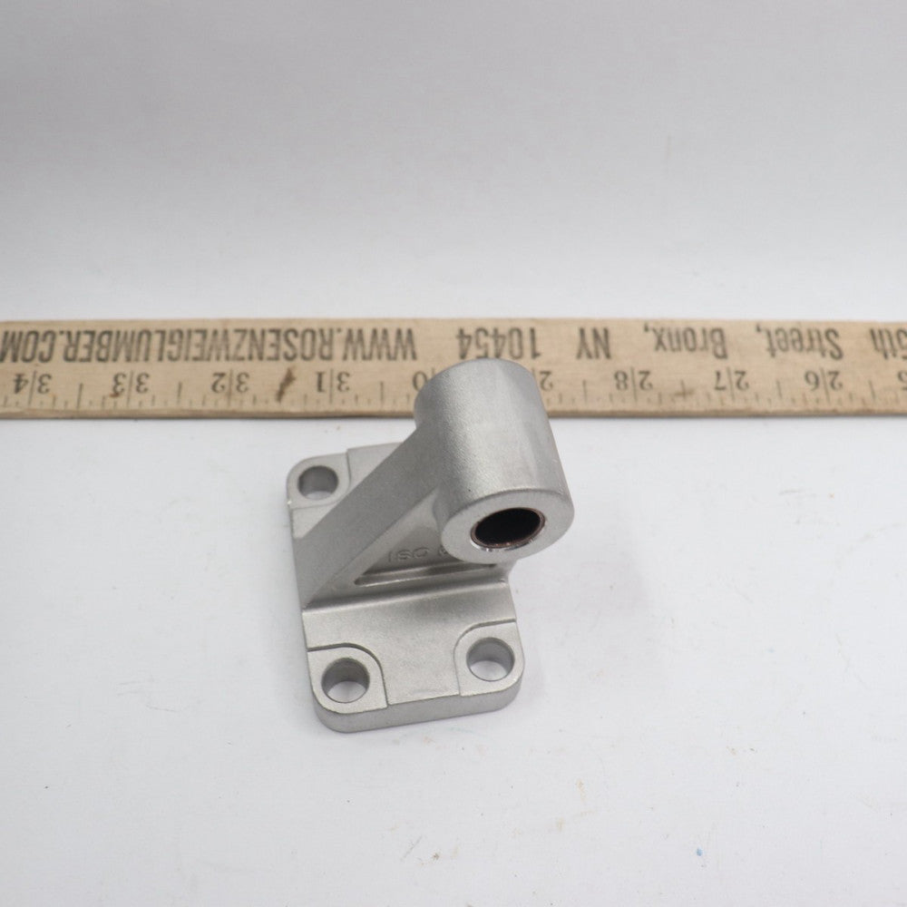 Parker Pneumatic Cylinder Pivot Bracket with Rigid Bearing AB7 P1C-4MMDB