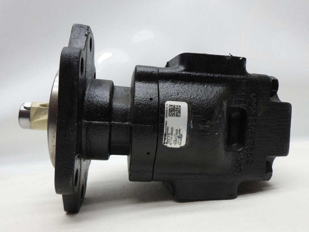 GENUINE Parker 7029212025 Hydraulic Motor P9J0429 (6 Bolt, Keyed Shaft) NEW!