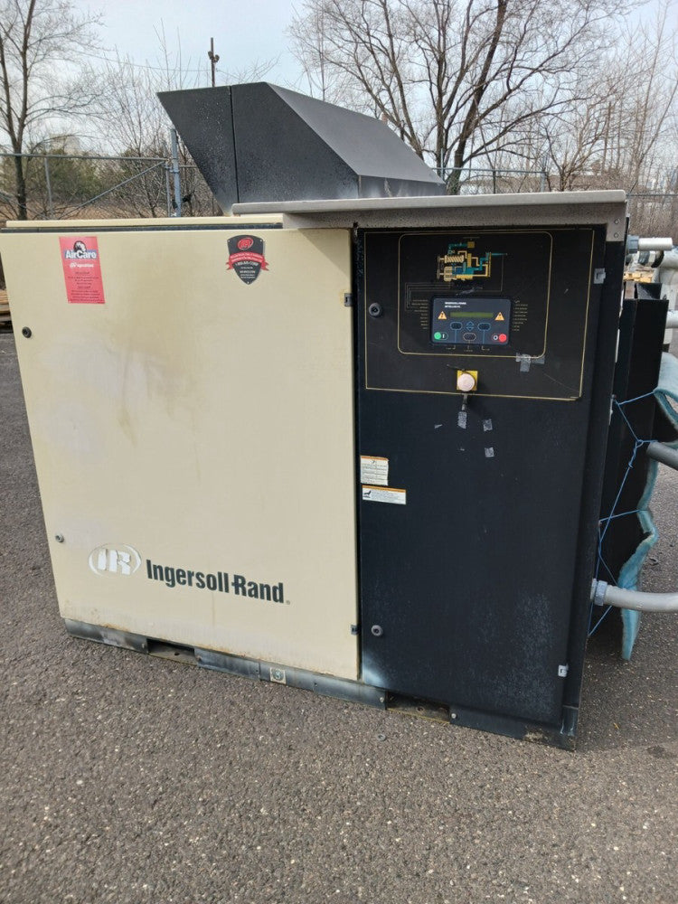 INGERSOLL RAND UP6-40-125 ROTARY SCREW AIR COMPRESSOR 40 HP 460 VAC 125 PSI