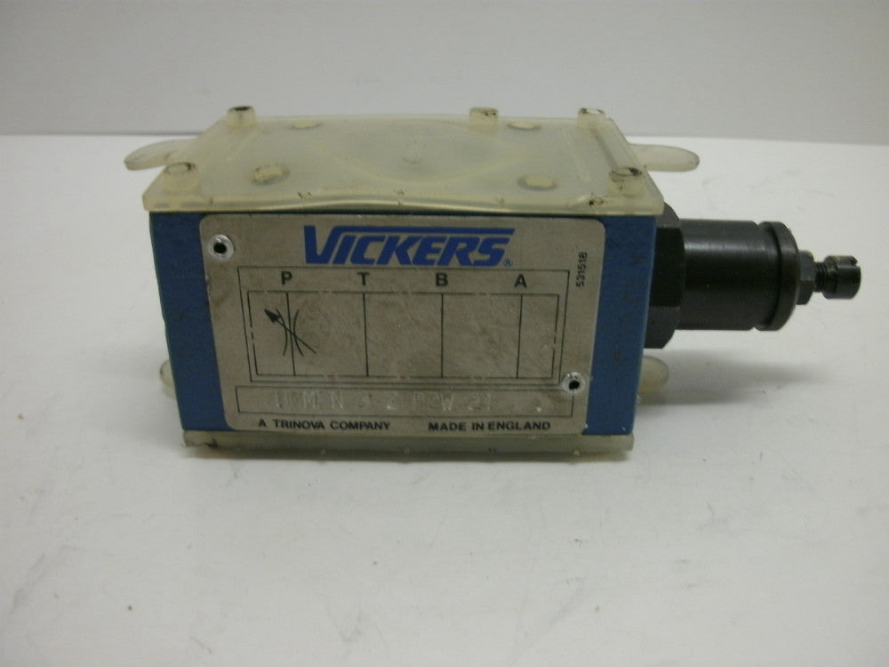 VICKERS DGMFN 3 Z P2W 21 FLOW CONTROL HYDRAULIC VALVE NEW NO BOX