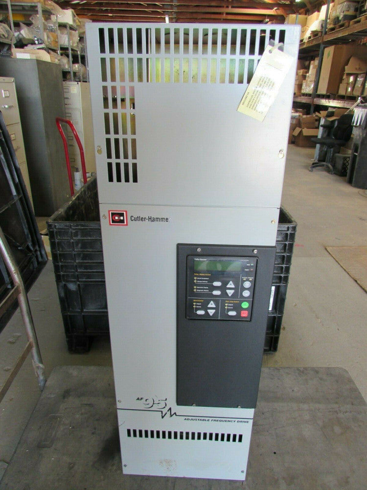 CUTLER-HAMMER AF95AS0C050C , VFD DRIVE , 50hp ,480v /3ph , 68A ,NOS! MAKE OFFER!