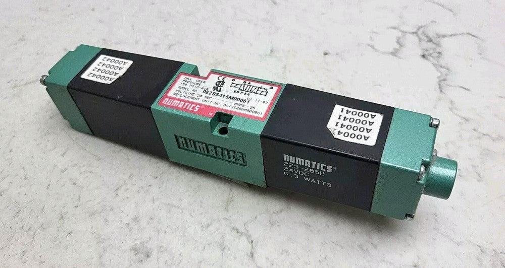Numatics 082SS415M00061 Pneumatic Solenoid Valve 150 Psi 24 Vdc 6.3 Watts Used