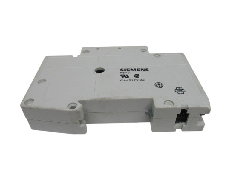 SIEMENS 5SX2-101-8 CIRCUIT BREAKER 1A 277VAC  UNMP