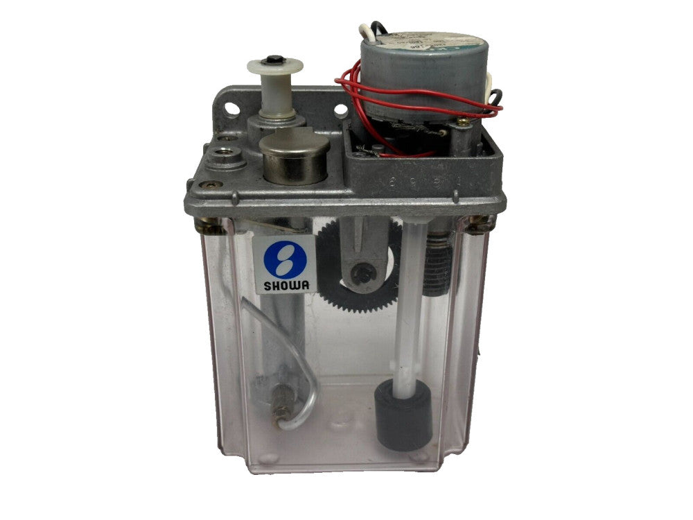 USED SHOWA SSMA MINI SEMI-CYCLE LUBRICATION PUMP 1-LITER