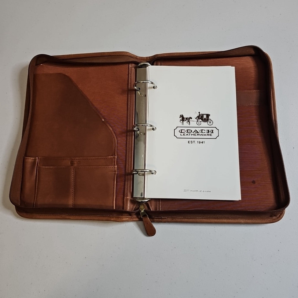 Vintage Brown Leather Coach 3 Ring Day-Timer Zippered Binder Planner Address 
