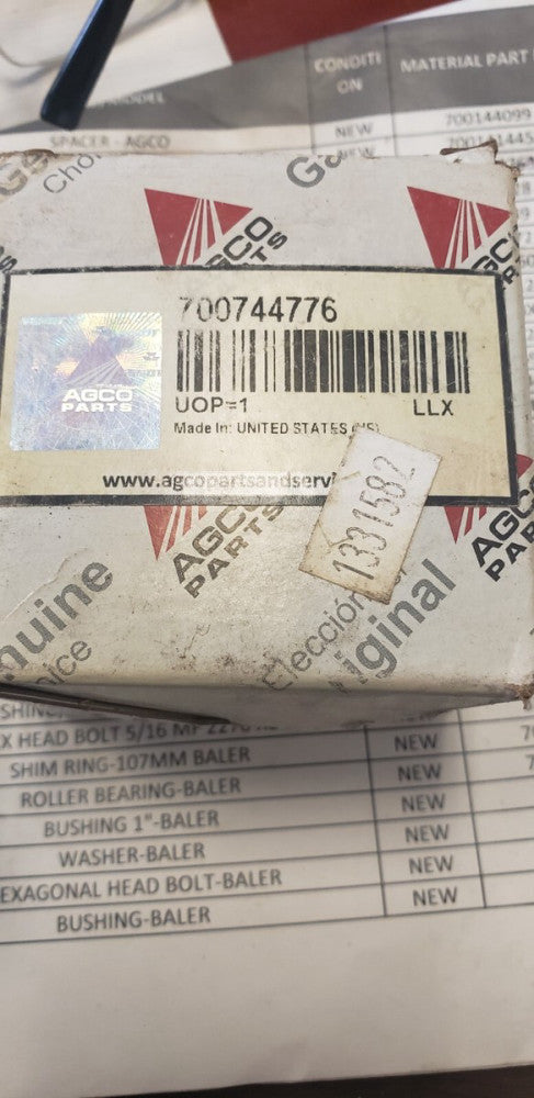 NEW Agco OEM  Massey Ferguson — ROLLER BEARING #700744776  ( C2-2A)