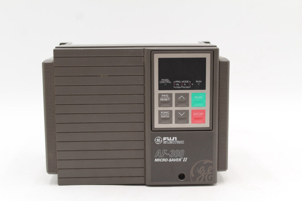 GE Fuji Electric 6KM$243005N1A1 AF-300 MICRO-$AVER II W/ 6KM$2KP1 Panel Control