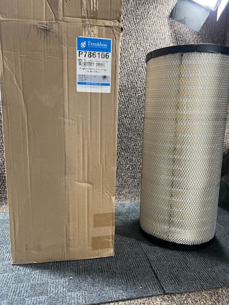 Donaldson Air Filter P786106 Primary Radial Seal Cellulose 99.95 27.56 inch