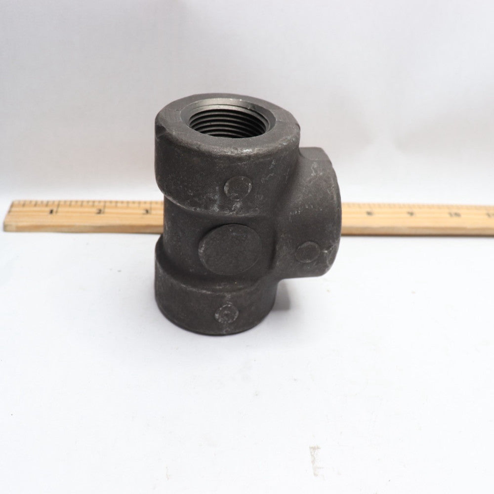 Smith Cooper Tee Fitting Threaded 3000# Forged Carbon Steel 1-1/4"