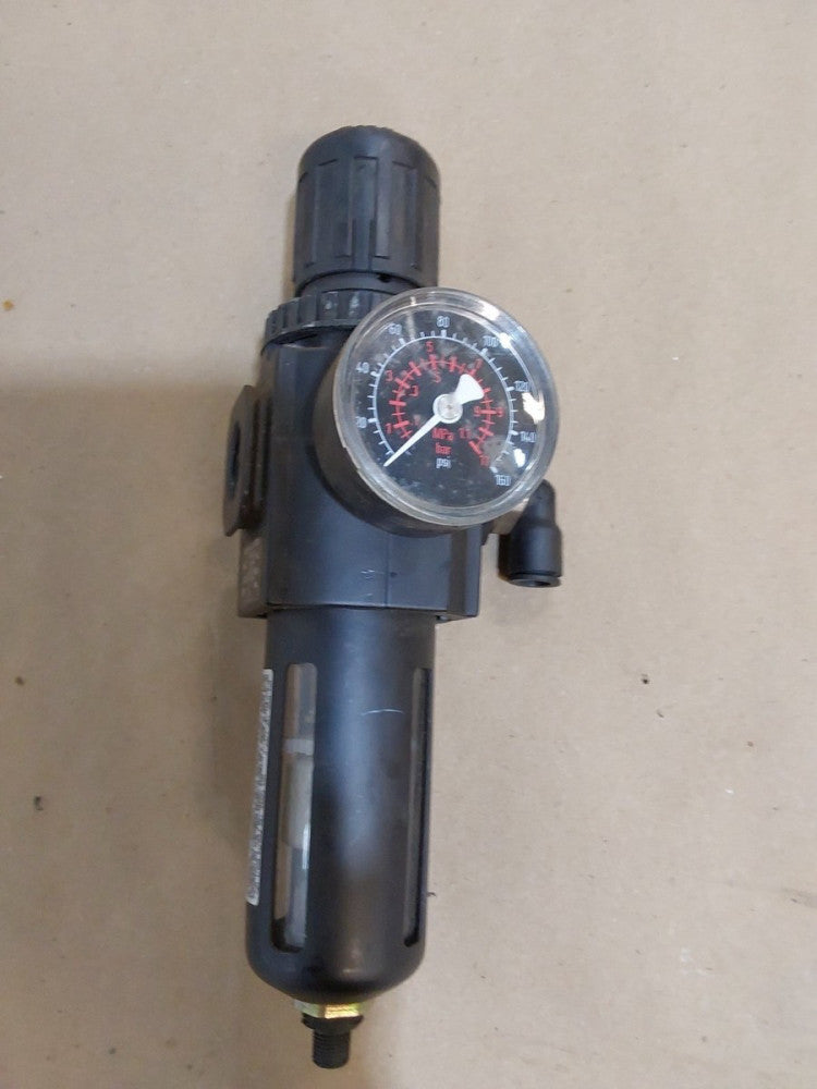 Norgren Filter Regulator B73G-4AK-AP1-RMG 1/2" PTF NEW