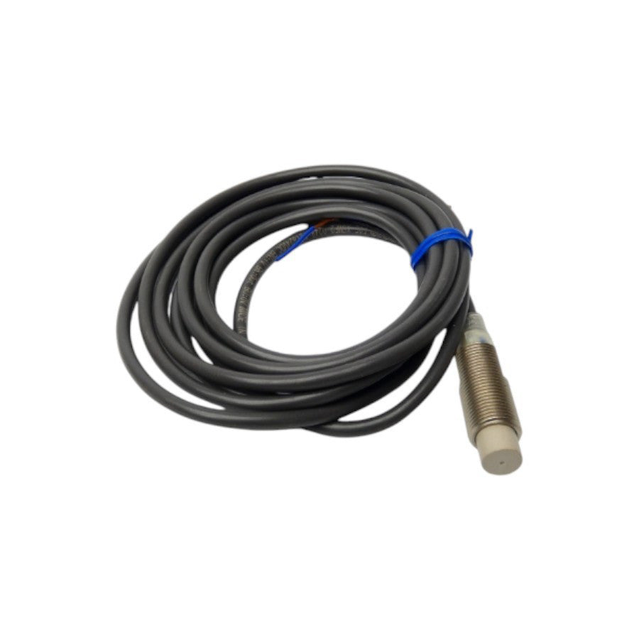 OMRON E2E-X5MF2 12-24VDC NSNP