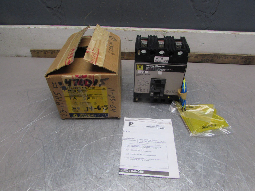 NEW! Square D FAL3600712M1352 ,Adj. Inst. Trip Circuit Breaker, 3p/7A/600v