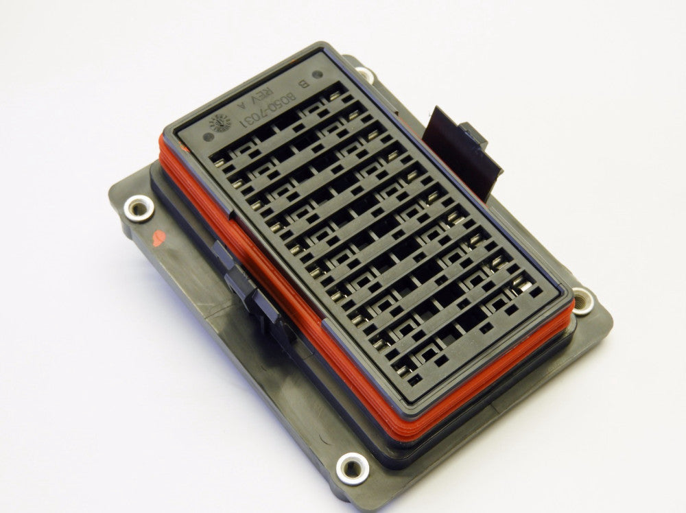 NEW Bussman B050-7031 Mini Fuse Block Panel for 20 Mini Fuses