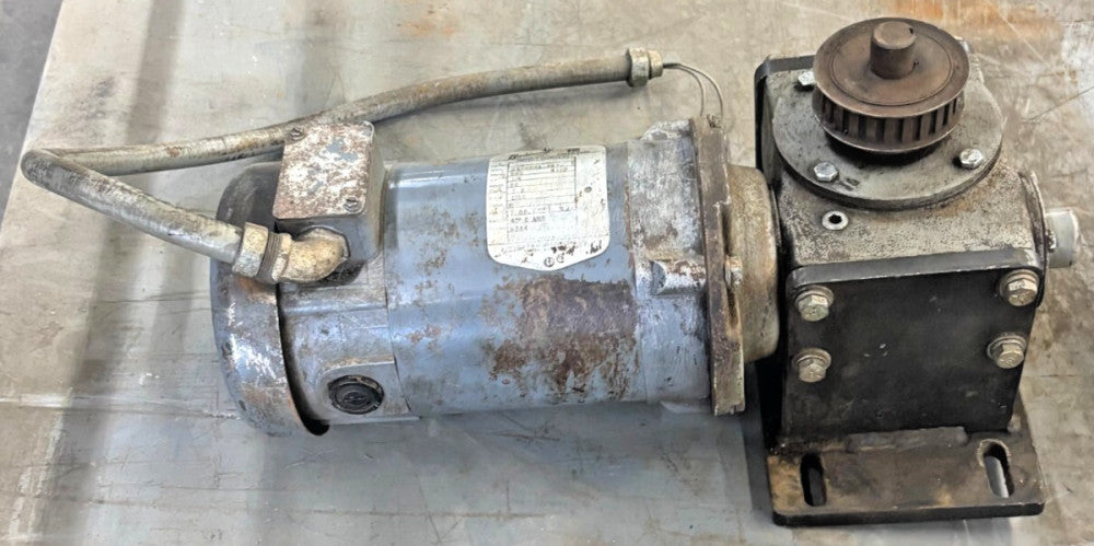 BROWNING MOTOR 24-4448-3672 90VOL 56C AMPS 2.8 410P 1750 RPM WITH GEAR BOX