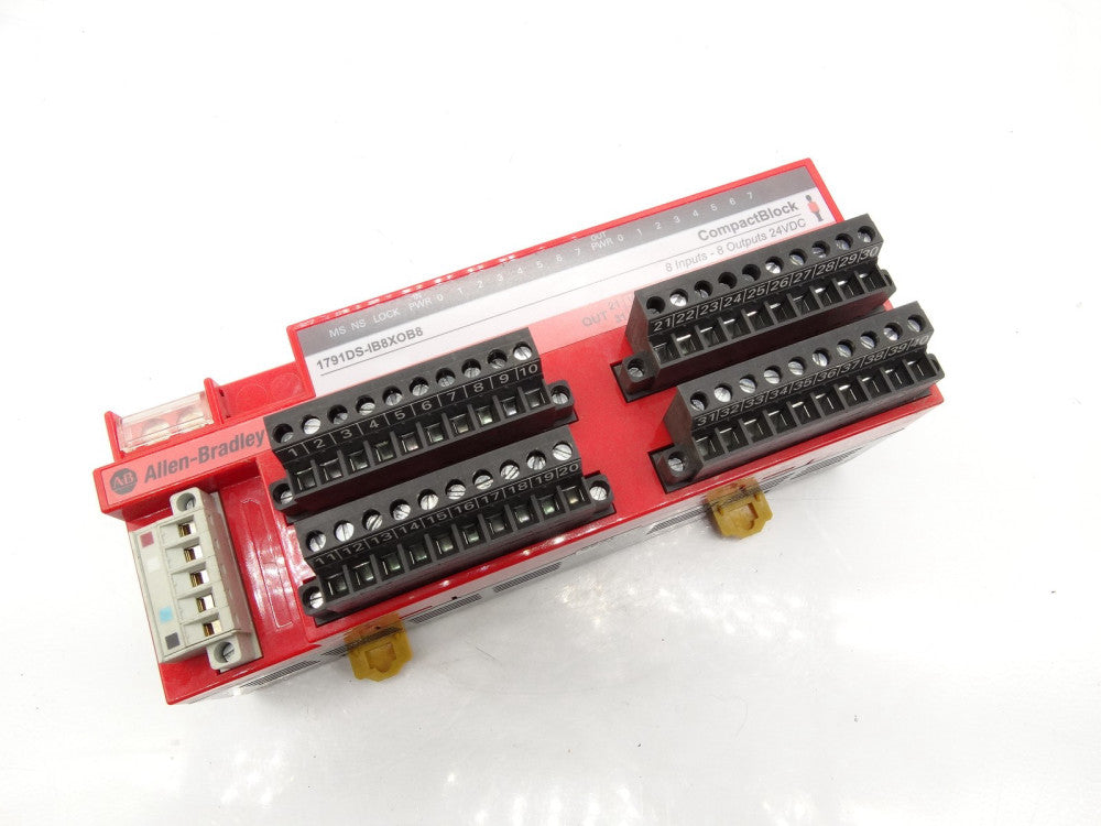 ALLEN BRADLEY 1791DS-IB8XOB8 PLC MODULE