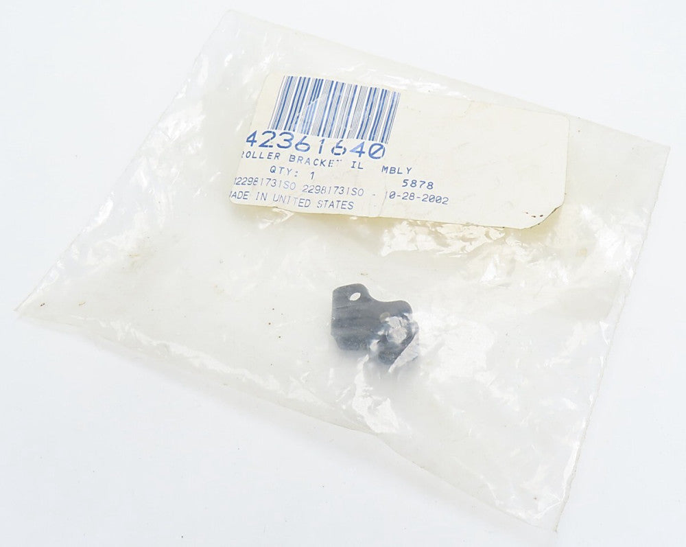 Milwaukee 42-36-1640 Roller Bracket Assembly  42361640 (NOS) NEW NO BOX