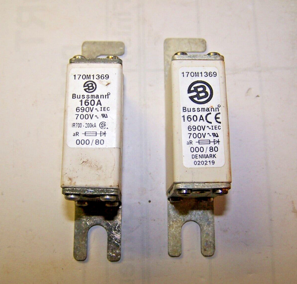 2) BUSSMANN 160 AMP 700 VOLT SQUARE BODY FUSE 170M1369  LOT OF 2