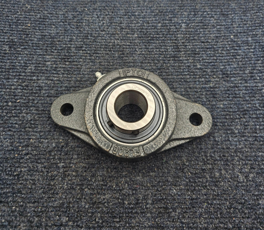 IPTCI FL206: Bolt Flange Housing w Spherical Bearing Insert UCX05-16