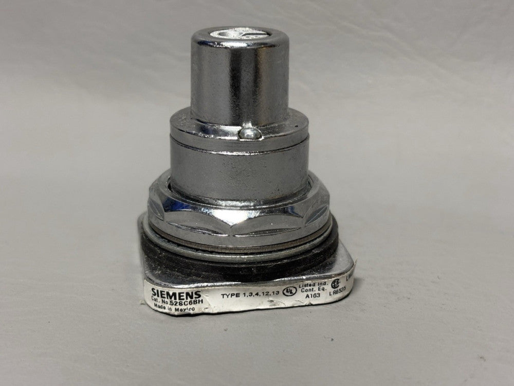 SIEMENS 52SC68H KEYED SELECTOR SWITCH CONTROL NO KEY