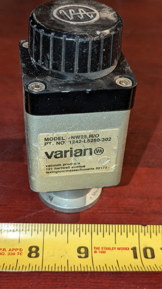 VARIAN 1242 L6280-302 ANGLE VALVE MANUAL TYPE