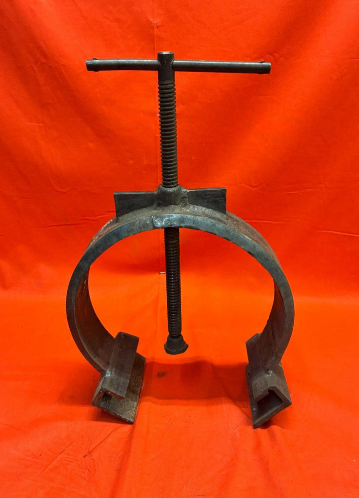 UNBRANDED HEAVY DUTY GUTTER BRACKET OAD: 17-1/2" X 11-1/4" X 4-7/8"