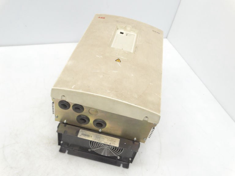 ASEA BROWN BOVERI ACS601-0025-4-000B1200801 Drive - Used
