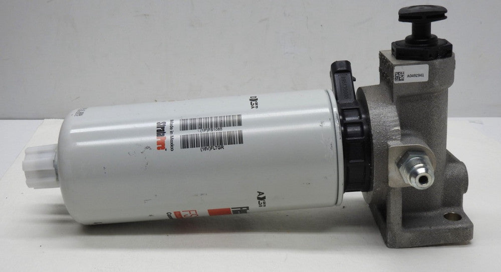 NEW Cummins Fuel FIlter Head Assembly 3980495, 398049500 A049Z941 FS1065 4934879