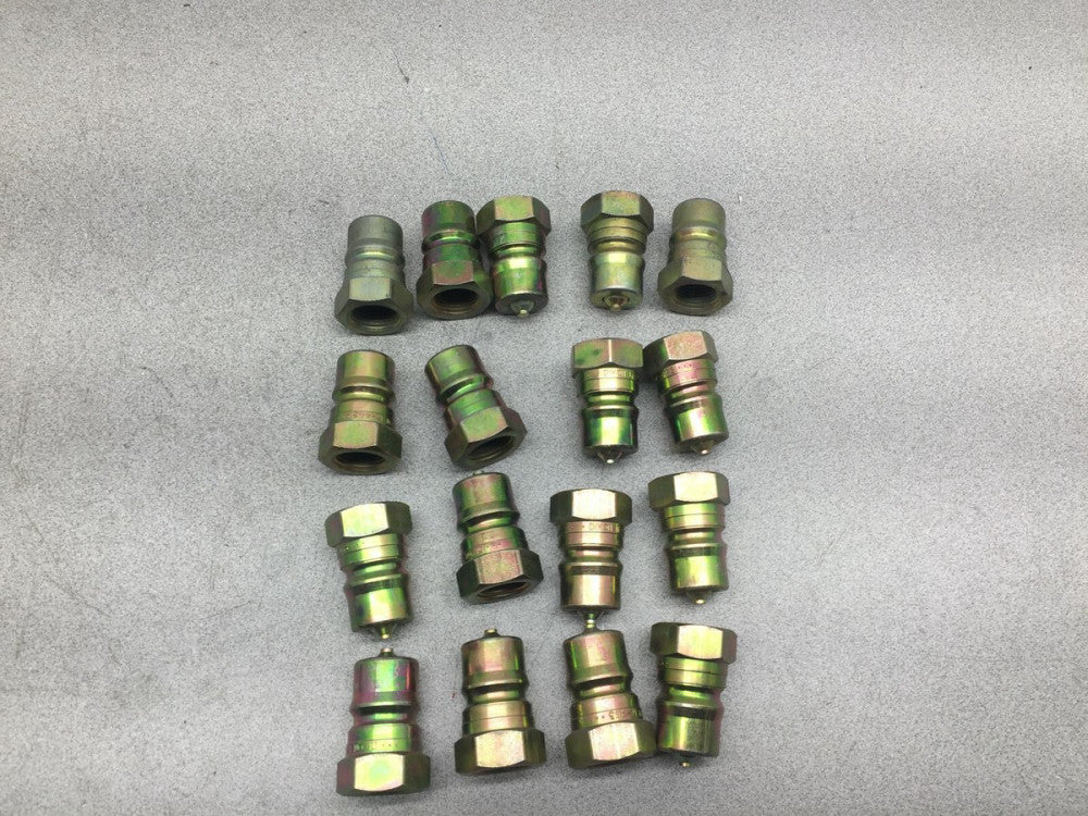 NEW NO BOX LOT OF 17 DIXION 1/2" QUICK CONNECT FITTING 17-463