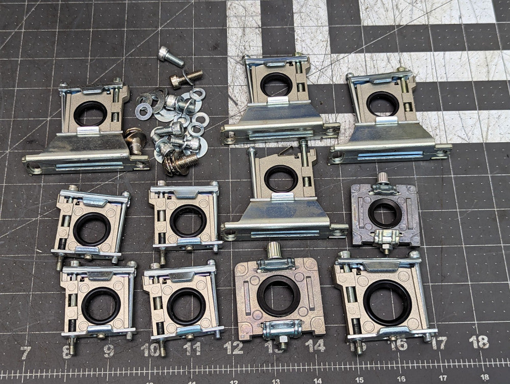 (11) Piece SMC Modular Interface Modular Adaptors AC MASS PRO WORKING PULL [OF20
