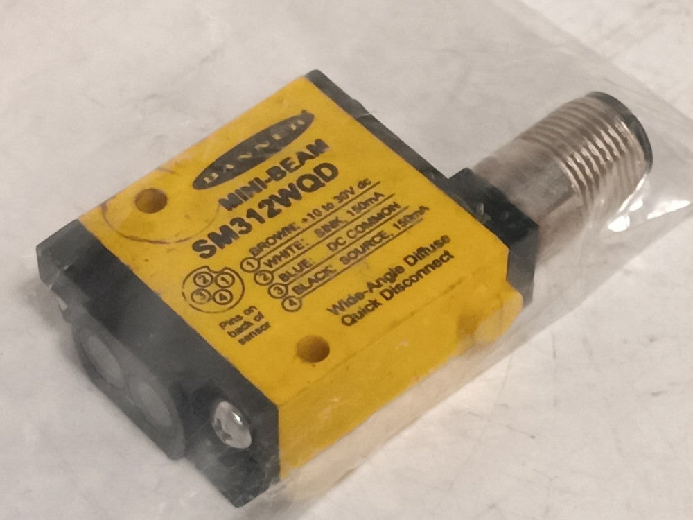 Banner SM312WQD Mini-Beam Photoelectric Switch Sensor, Wide-Angle Diffuse