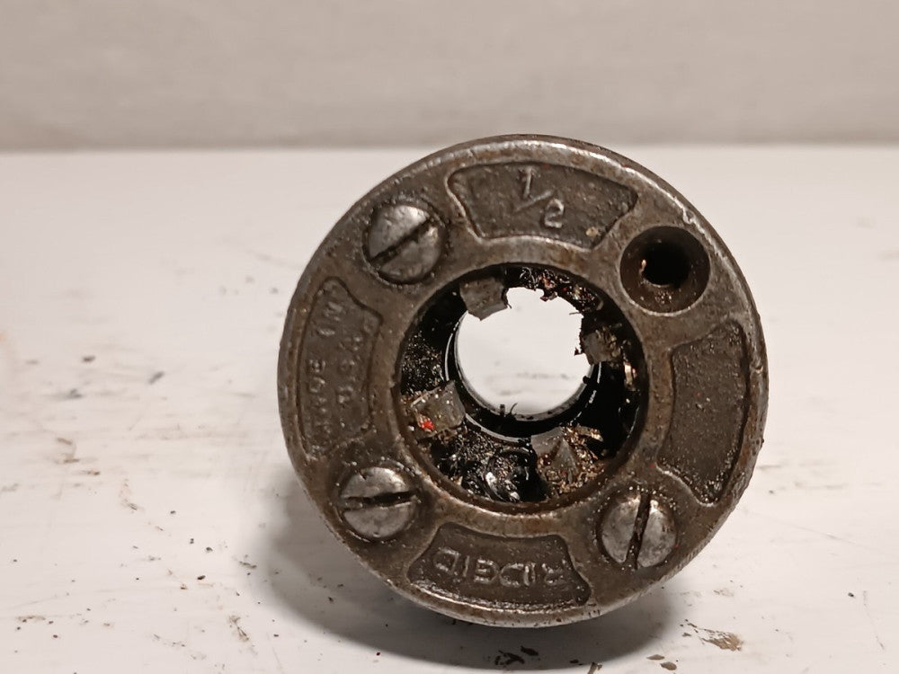Ridgid Manual Pipe Threader 1/2" Die Made in USA Heavily Used 1/2 00R
