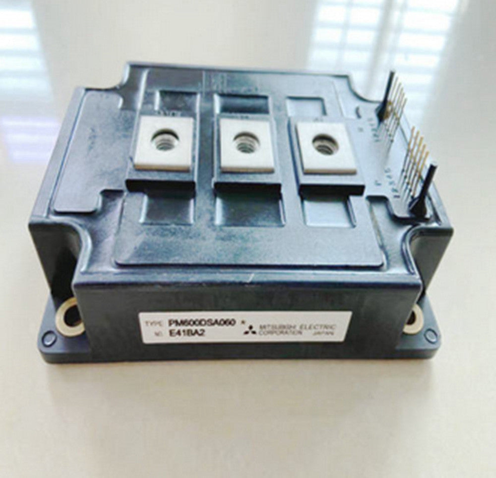 New In Box MITSUBISHI PM600DSA060 Power Module